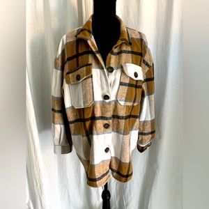 Women’s Plaid Shacket